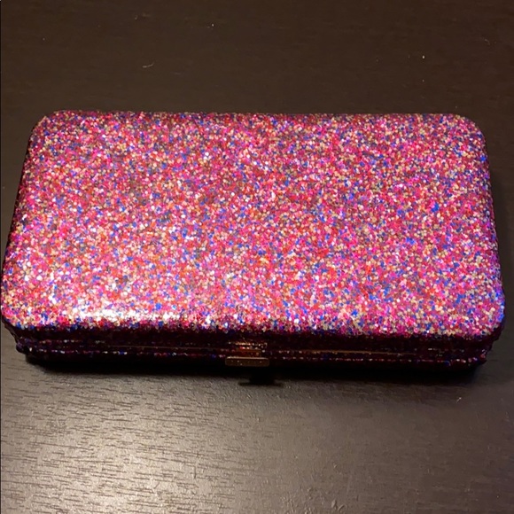 Tarte clay blush palette and clutch - Picture 6 of 8
